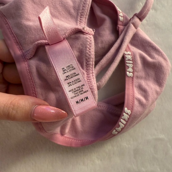 SKIMS bubblegum Pink logo Bralette - Picture 3 of 3